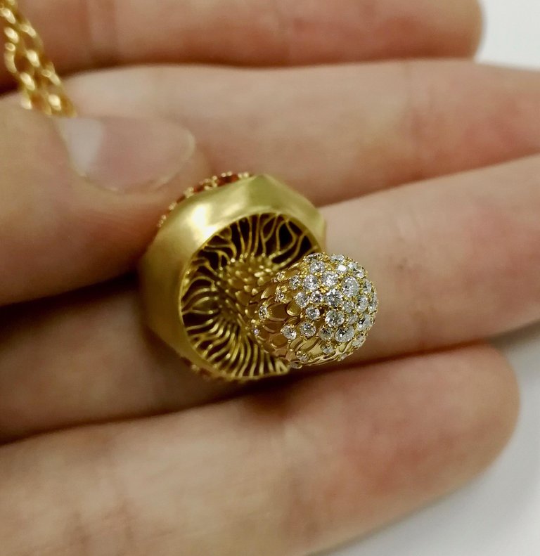 Orange Yellow Sapphires, Diamonds 18K Yellow Gold Pendant, P 0204-21