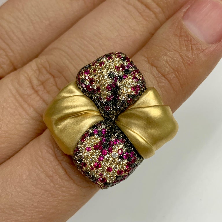 Ruby, Champagne and Black Diamonds 18K Yellow Gold Ring, R 0132-1