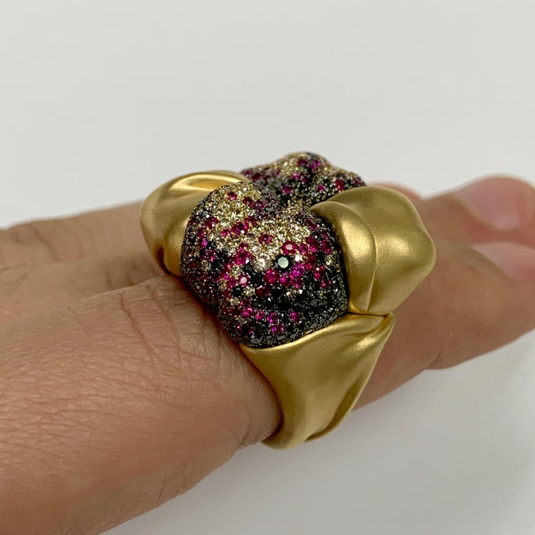 Ruby, Champagne and Black Diamonds 18K Yellow Gold Ring, R 0132-1