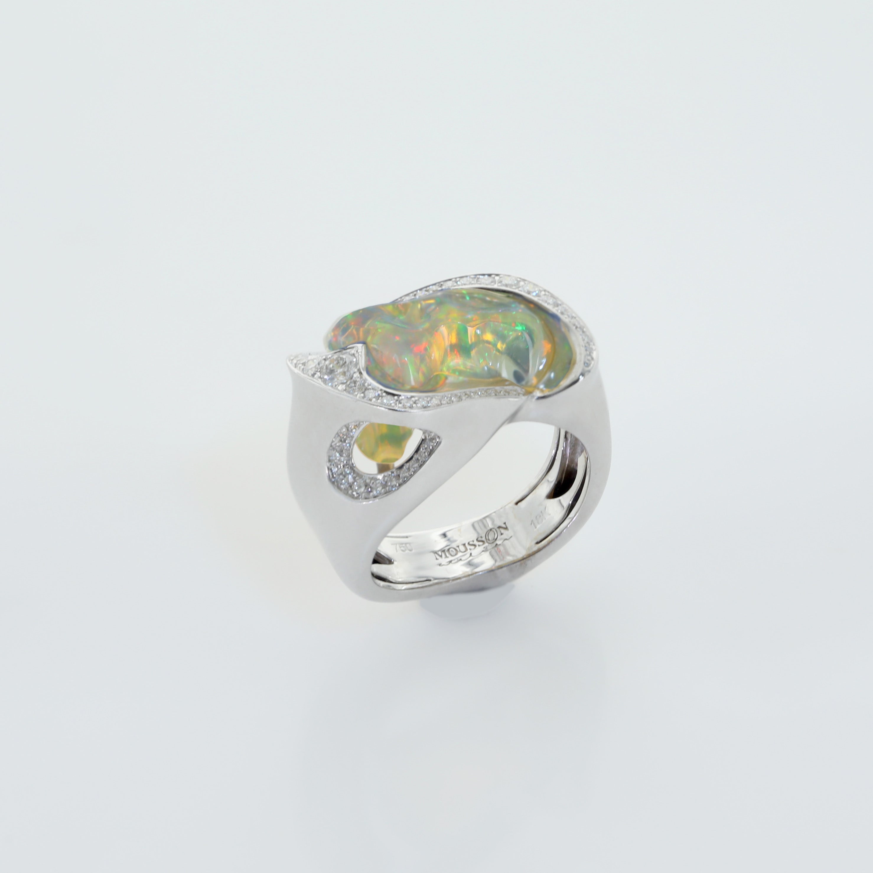 Mexican Fire Opal, Diamonds 18K White Gold Ring, R 0028-0/4