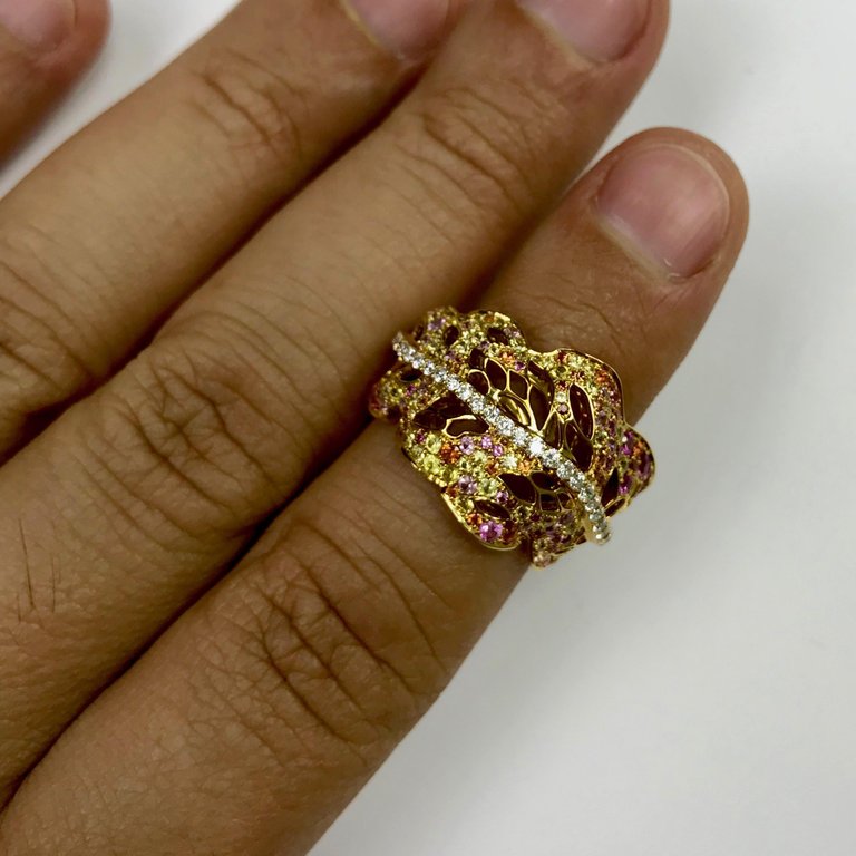 Pink, Yellow and Orange Sapphires, Diamonds 18K Yellow Gold Ring, R 0042-0