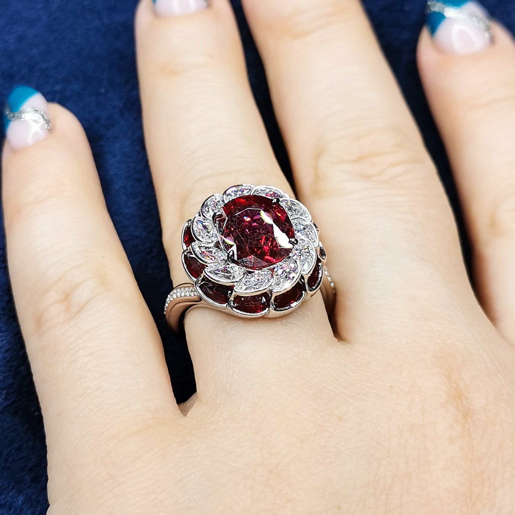 Ruby, Diamonds 18K White Gold Ring, R 0119-0