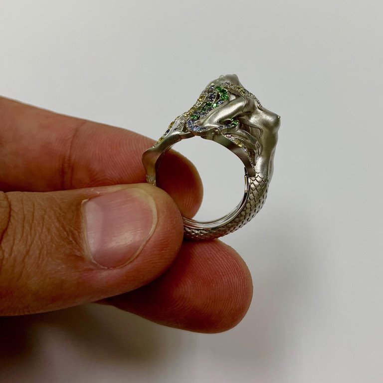 Sapphires, Tsavorites, Diamonds 18K White Gold Ring, R 0163-0