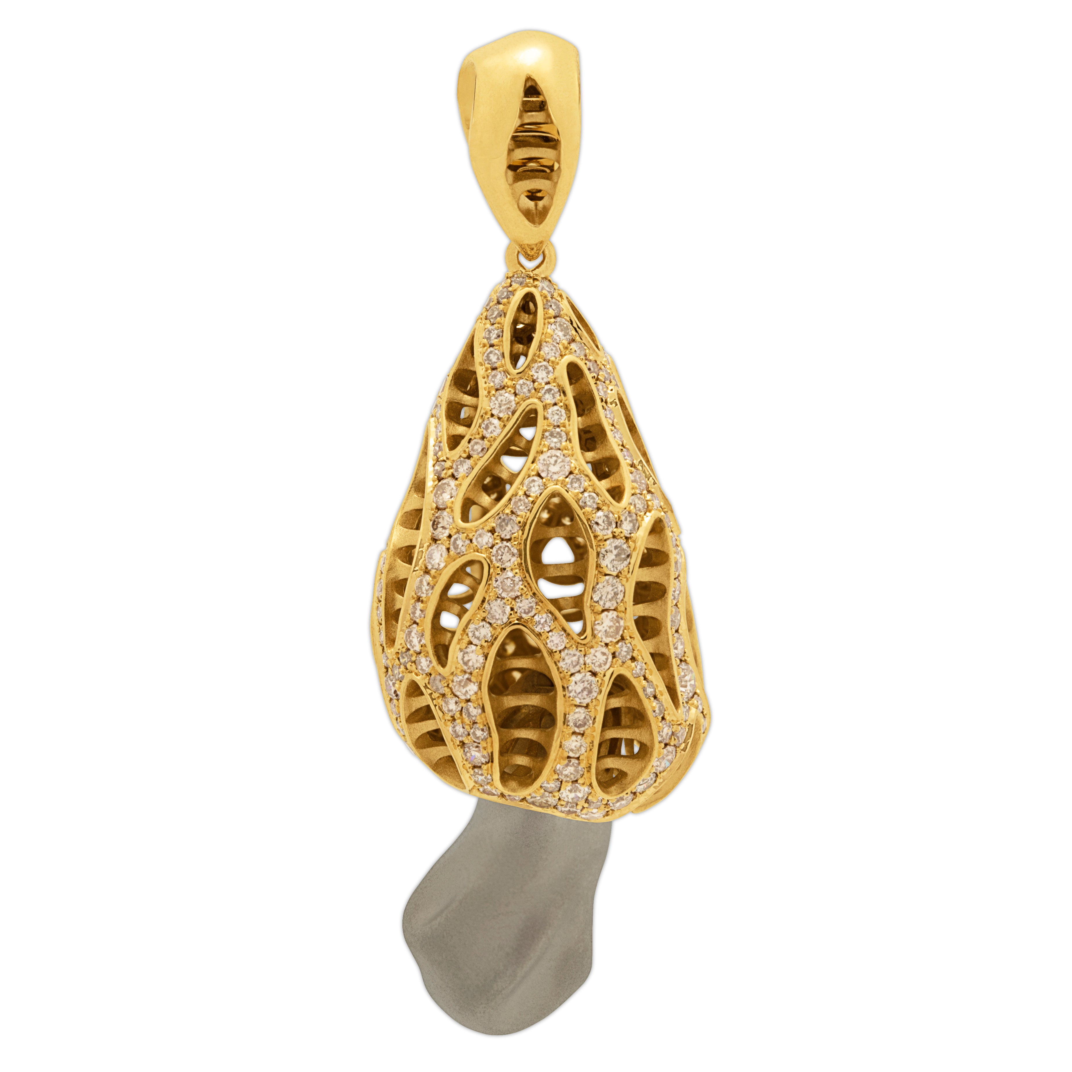 P 0204-3, 18K Yellow and White Gold, Champagne Diamonds Pendant