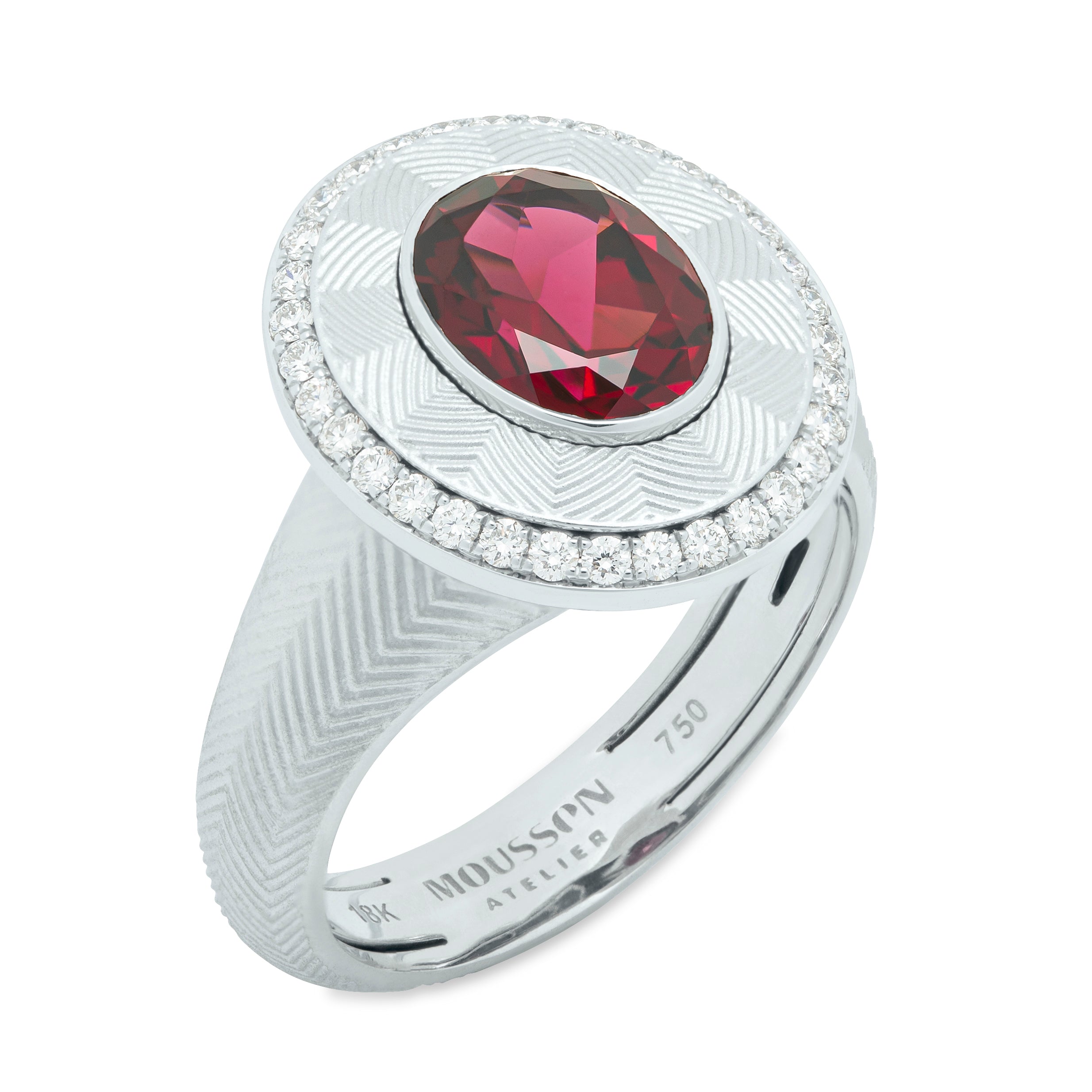 R 0084-0 18K White Gold, Rhodolite, Diamonds Ring