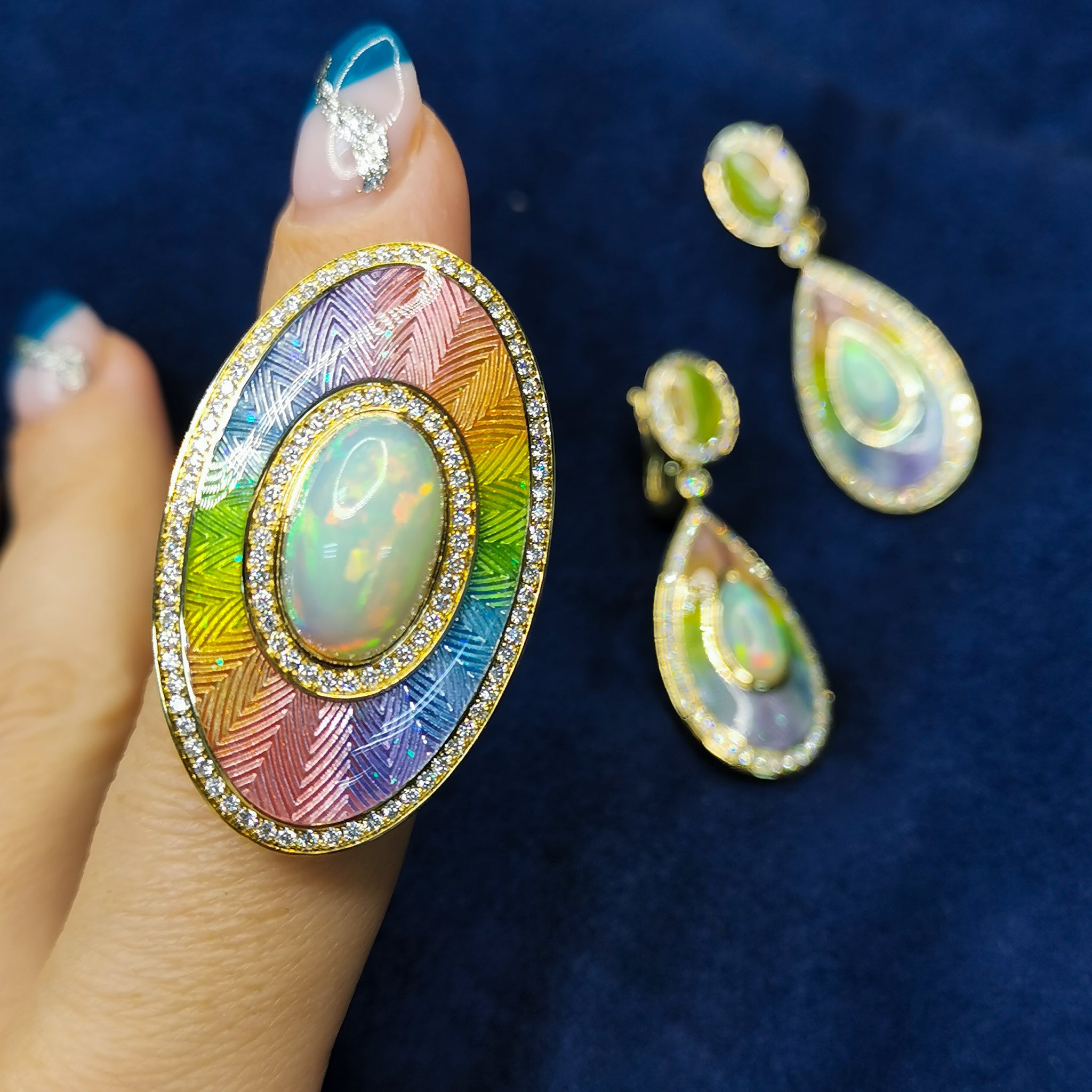 Enamel, Opal, Diamonds 18K Yellow Gold Ring, R 0105-2
