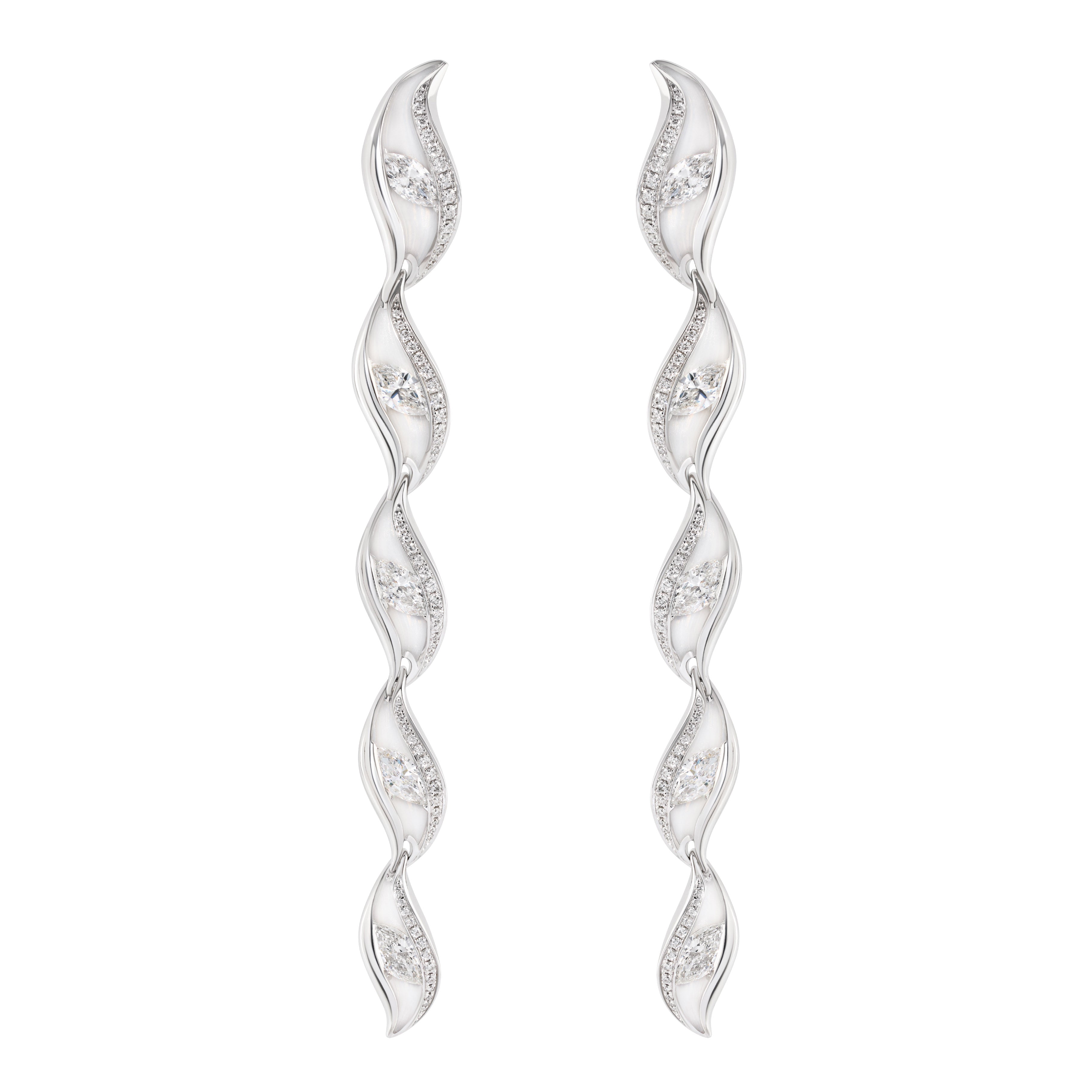 E 0123-81, 18K White Gold, Enamel, Diamonds Earrings