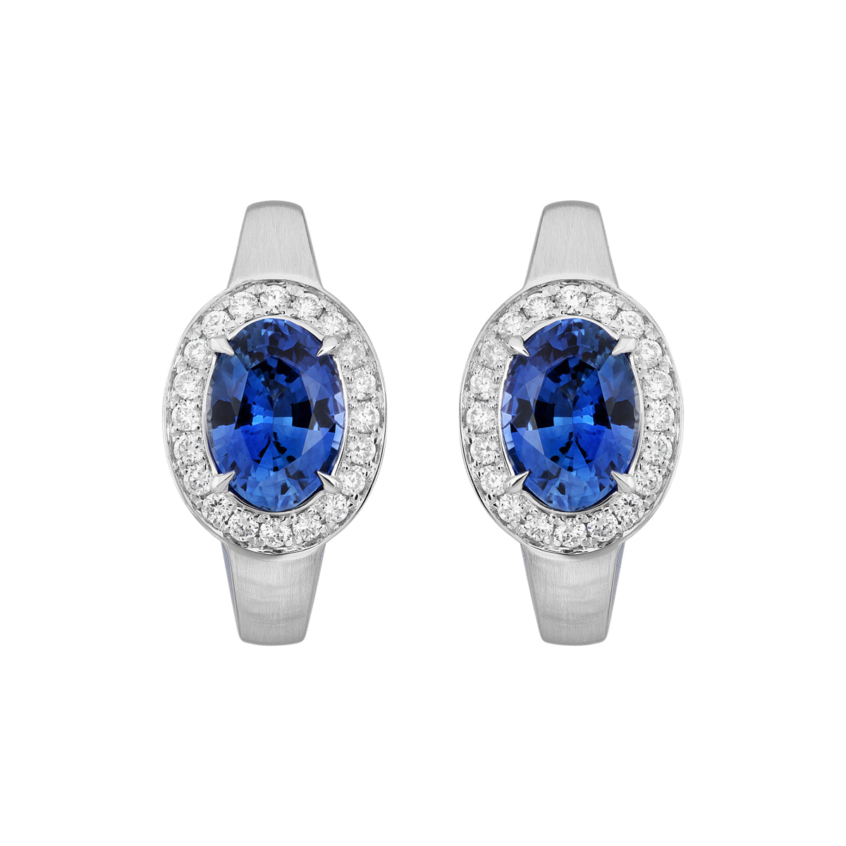 E 0143-001 18K White Gold, Blue Sapphire, Diamonds Enamel Earrings