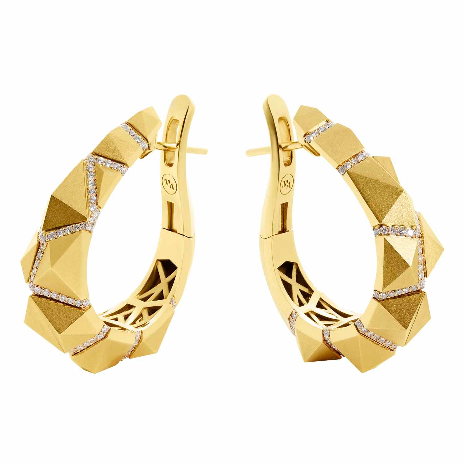 E 0191-5, 18K Yellow Gold, Diamonds Earrings