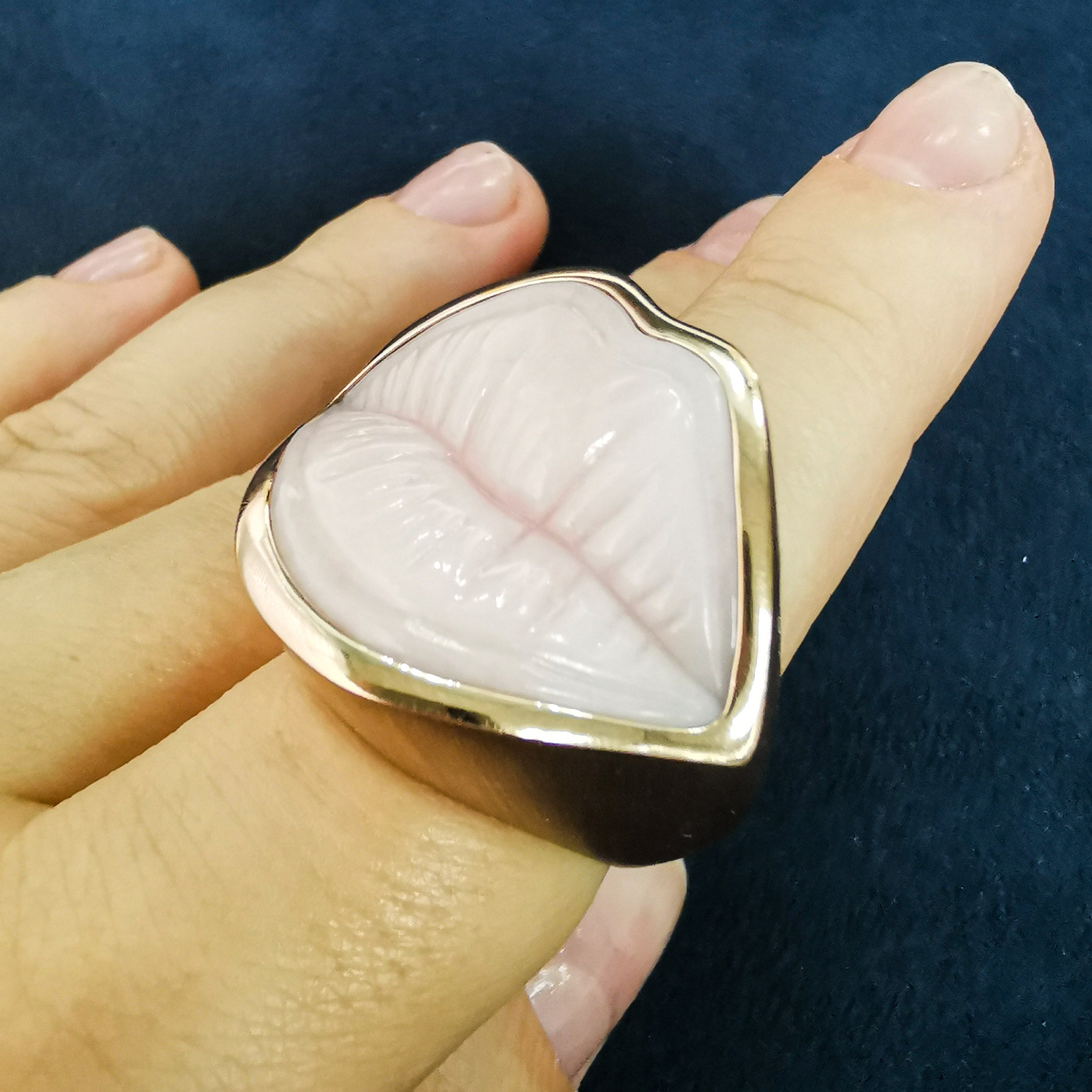 R 0077-1, 18K Rose Gold, Carved Pink Opal, Diamonds Ring