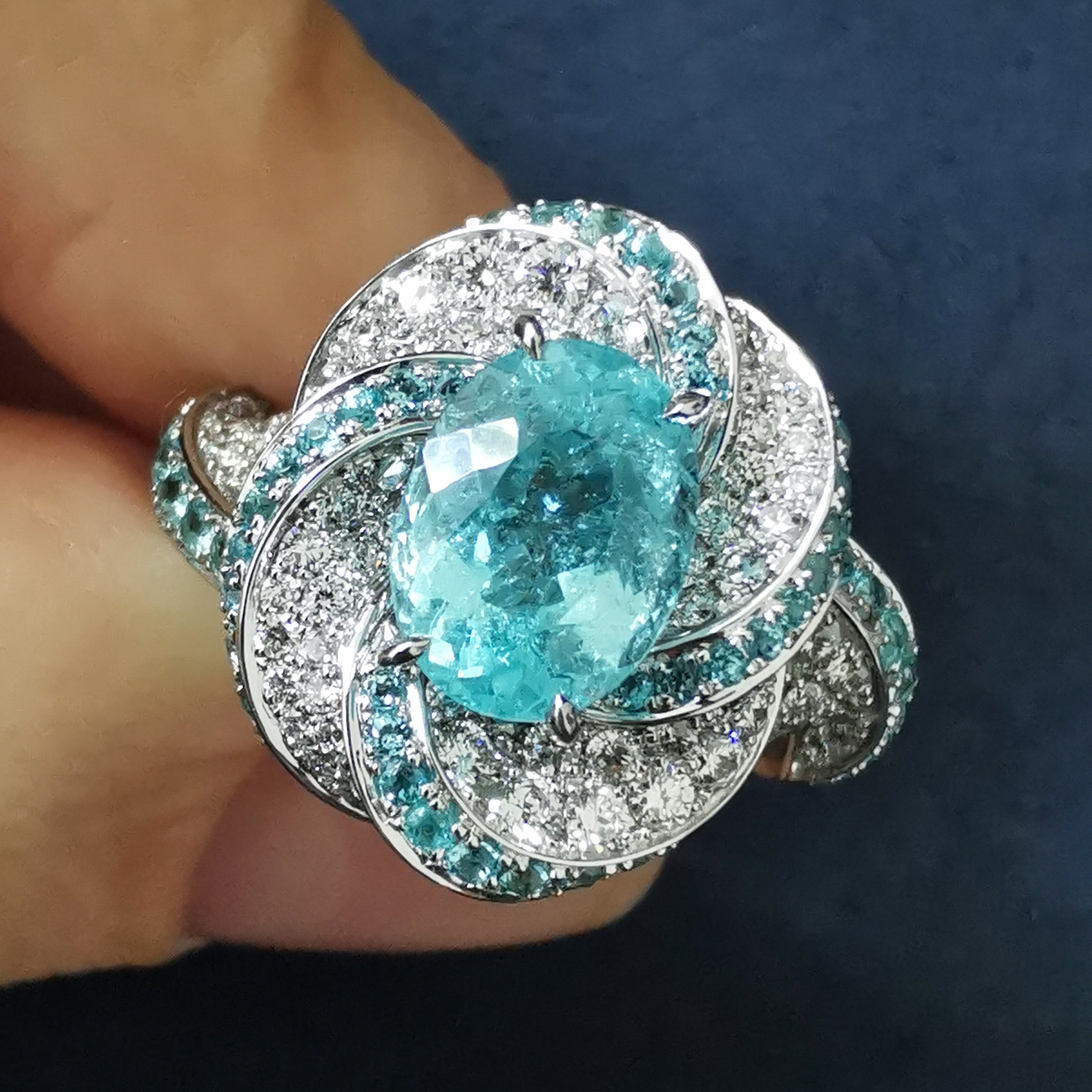 R 0121-30 18K White Gold, Paraiba Tourmaline, Diamonds Ring