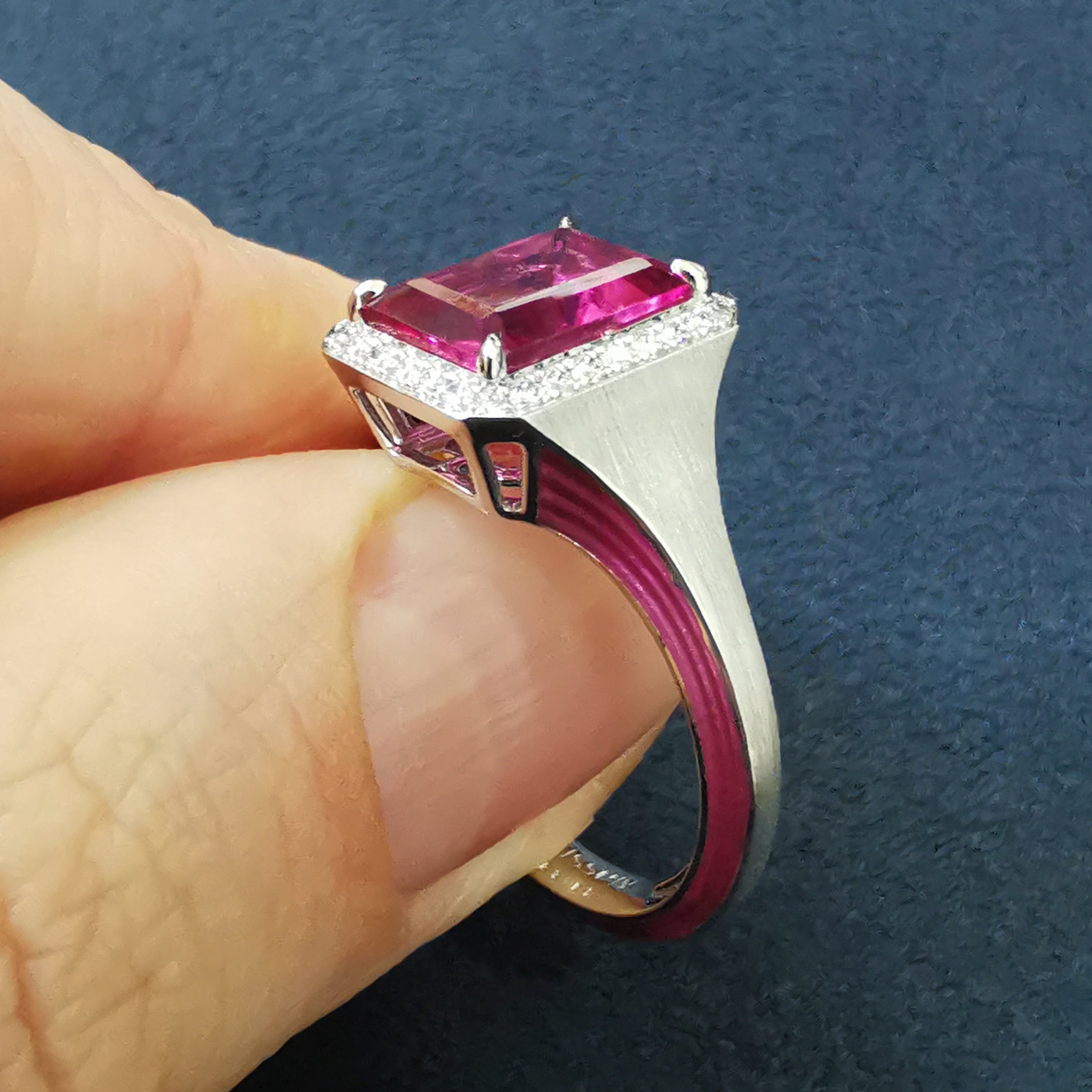 R 0143-13, 18K White Gold, Pink Tourmaline, Diamonds, Enamel Ring