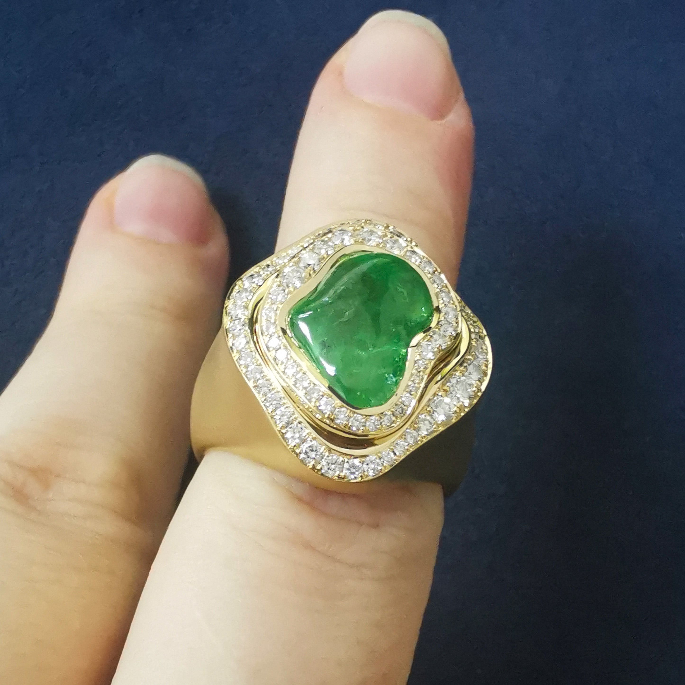 R 0030-86/1 18K Yellow Gold, Tsavorite, Diamonds Ring