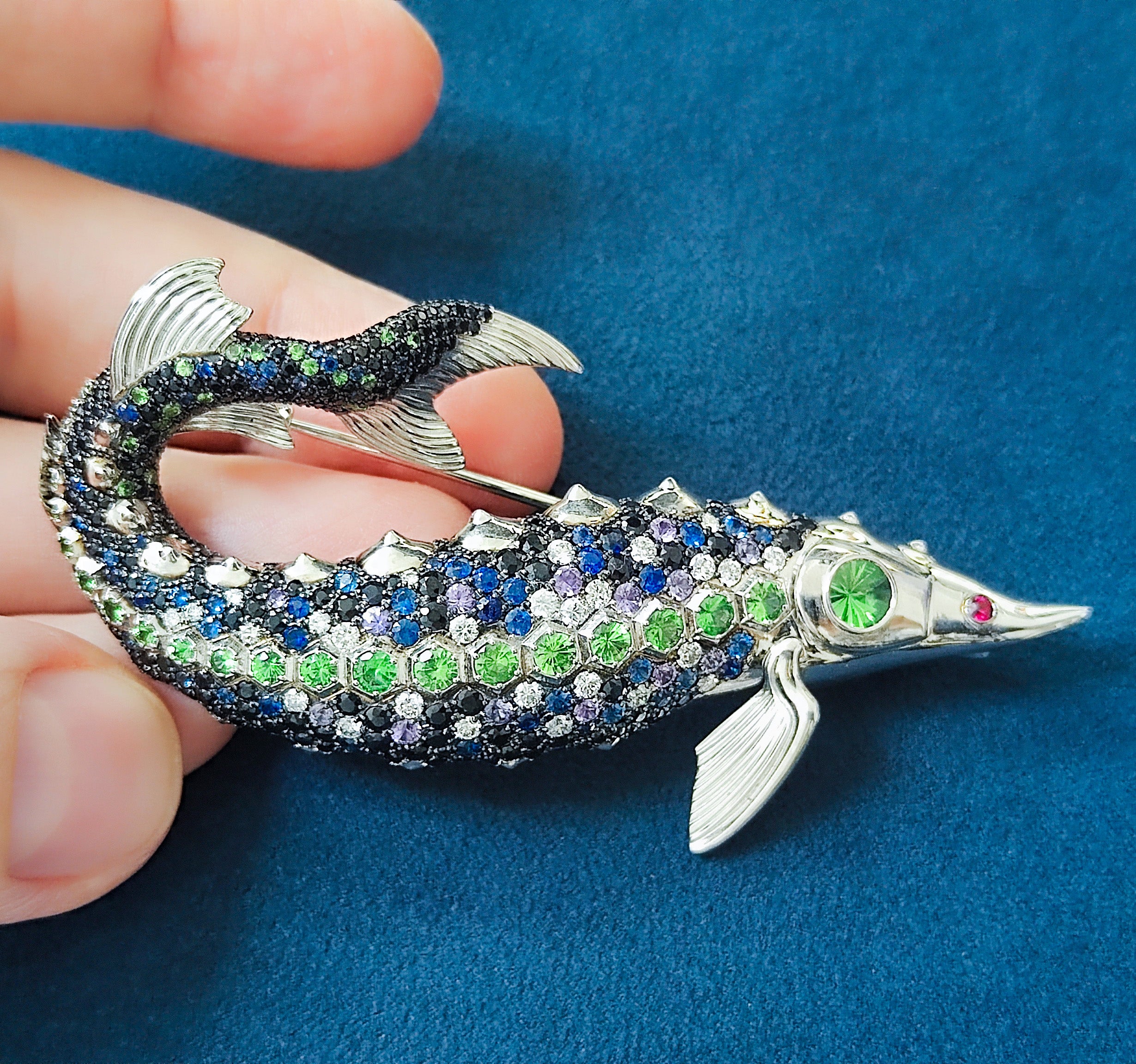 Brs 0277-0, 18K White Gold, Diamonds, Sapphires, Tsavorites Sturgeon Brooch