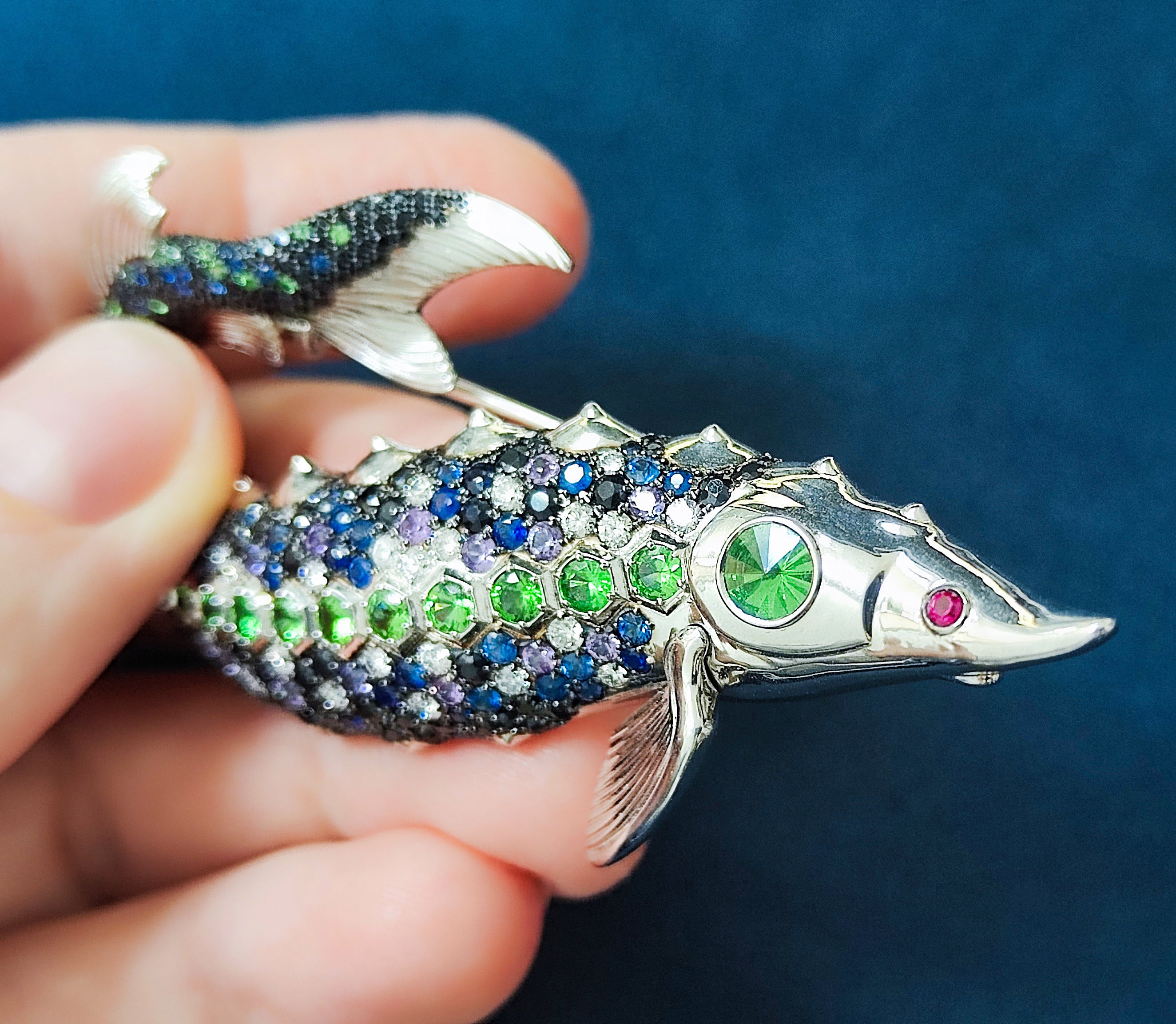 Brs 0277-0, 18K White Gold, Diamonds, Sapphires, Tsavorites Sturgeon Brooch