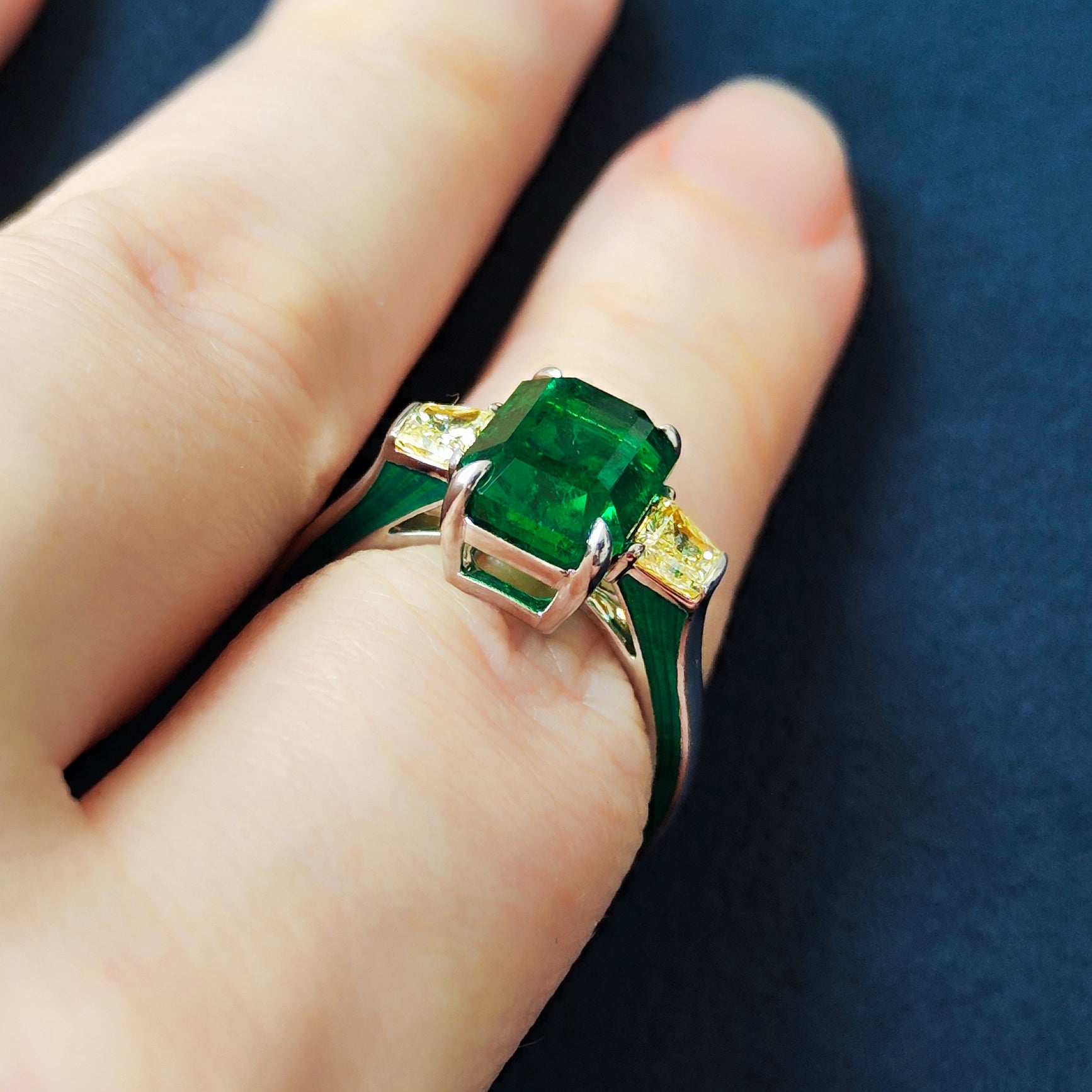 R 0020-18 18K White Gold, Emerald, Yellow Diamonds Ring