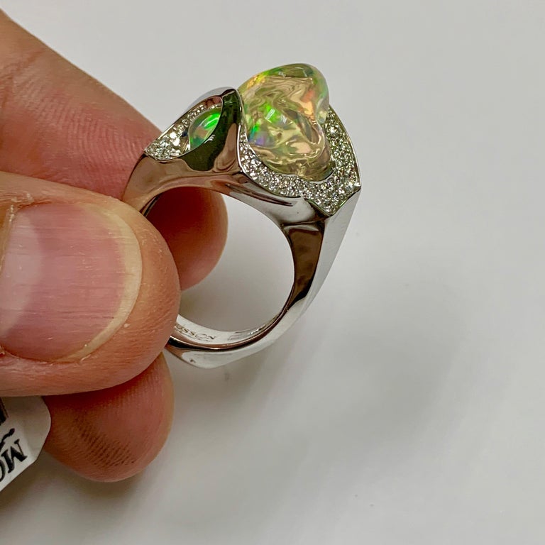 R 0029-17/1 18K White Gold, Mexican Fire Opal, Diamonds Ring