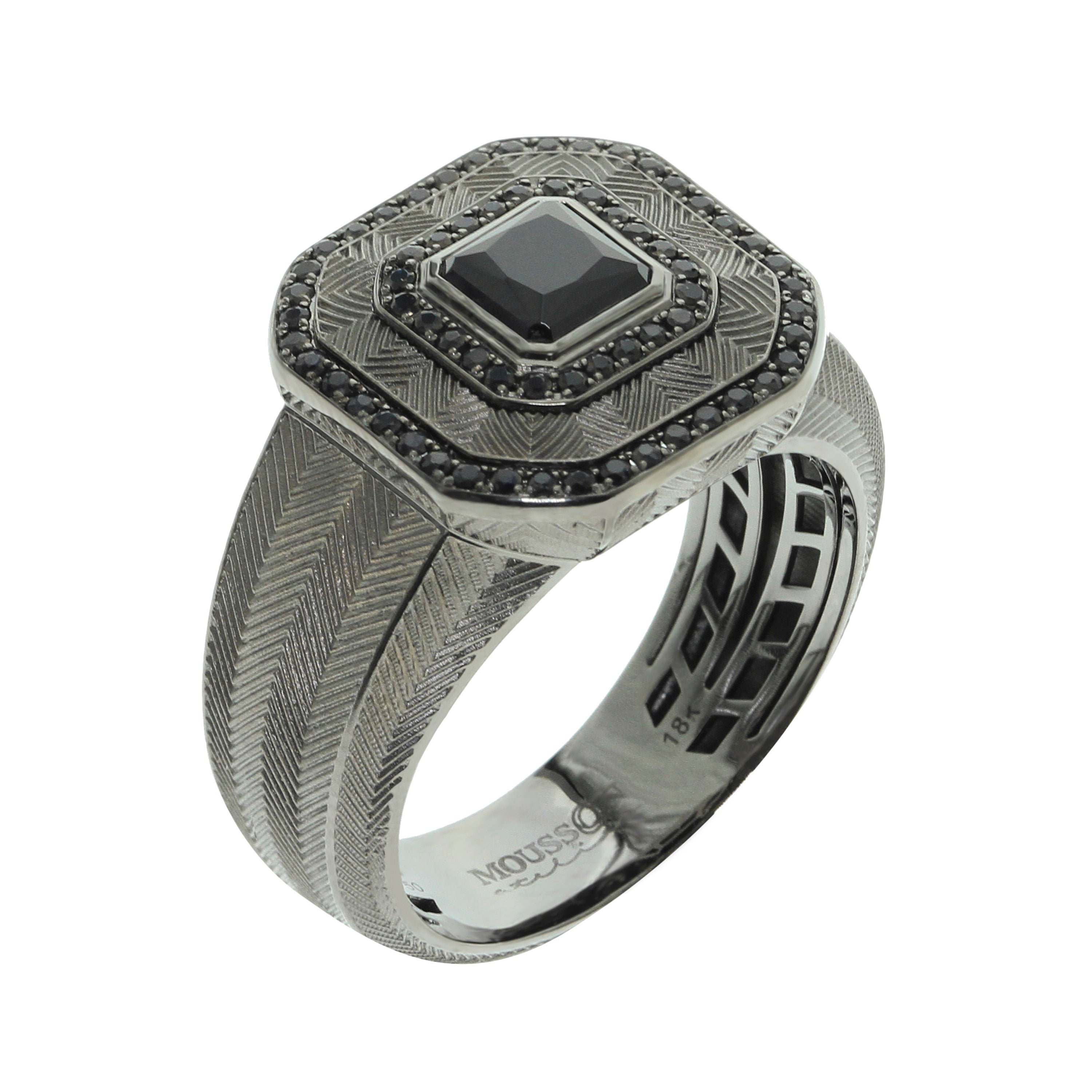 R 0106-1 18K Black Gold, Spinel, Black Diamonds Mens Ring