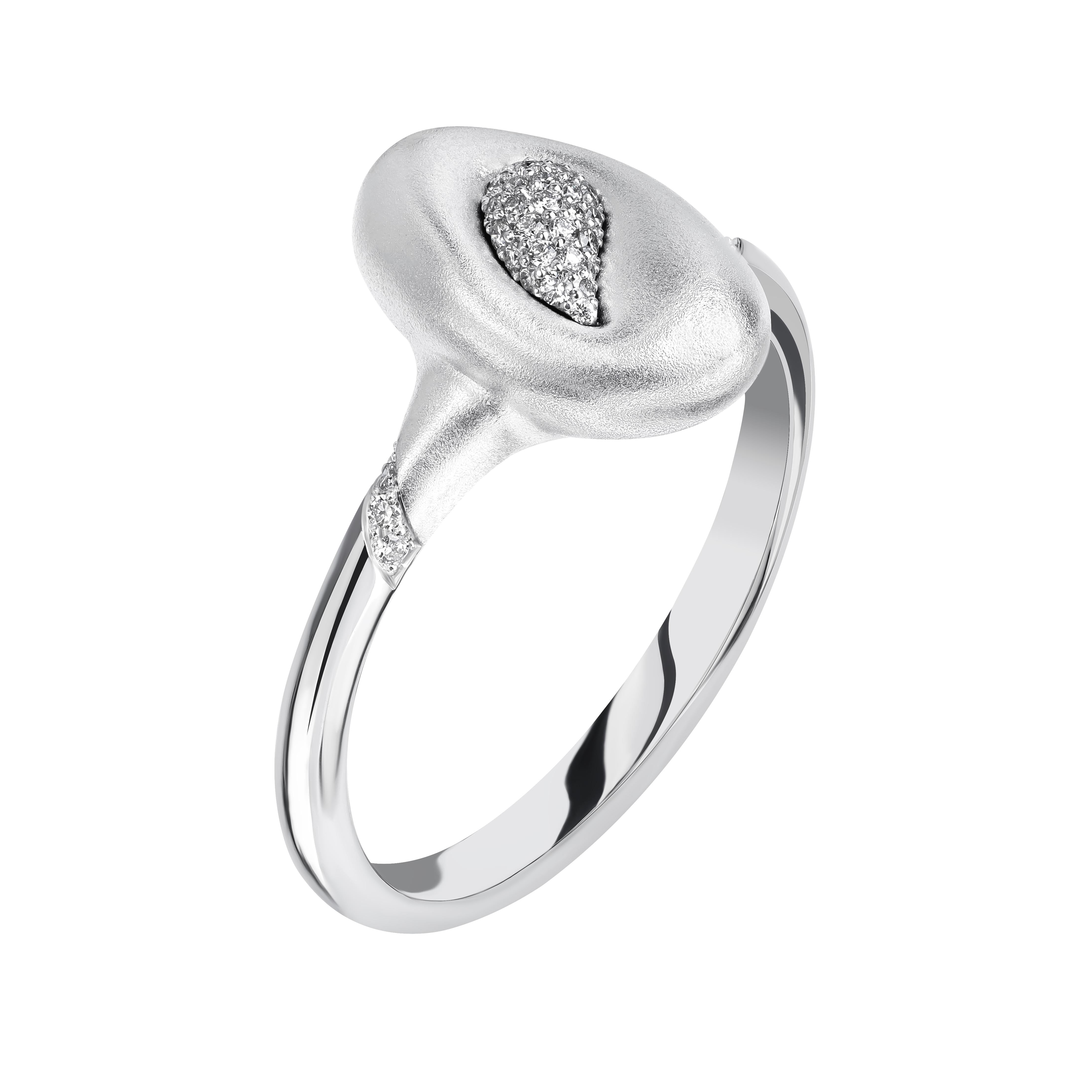 Diamonds, 18K White Gold Ring, R 0150-1