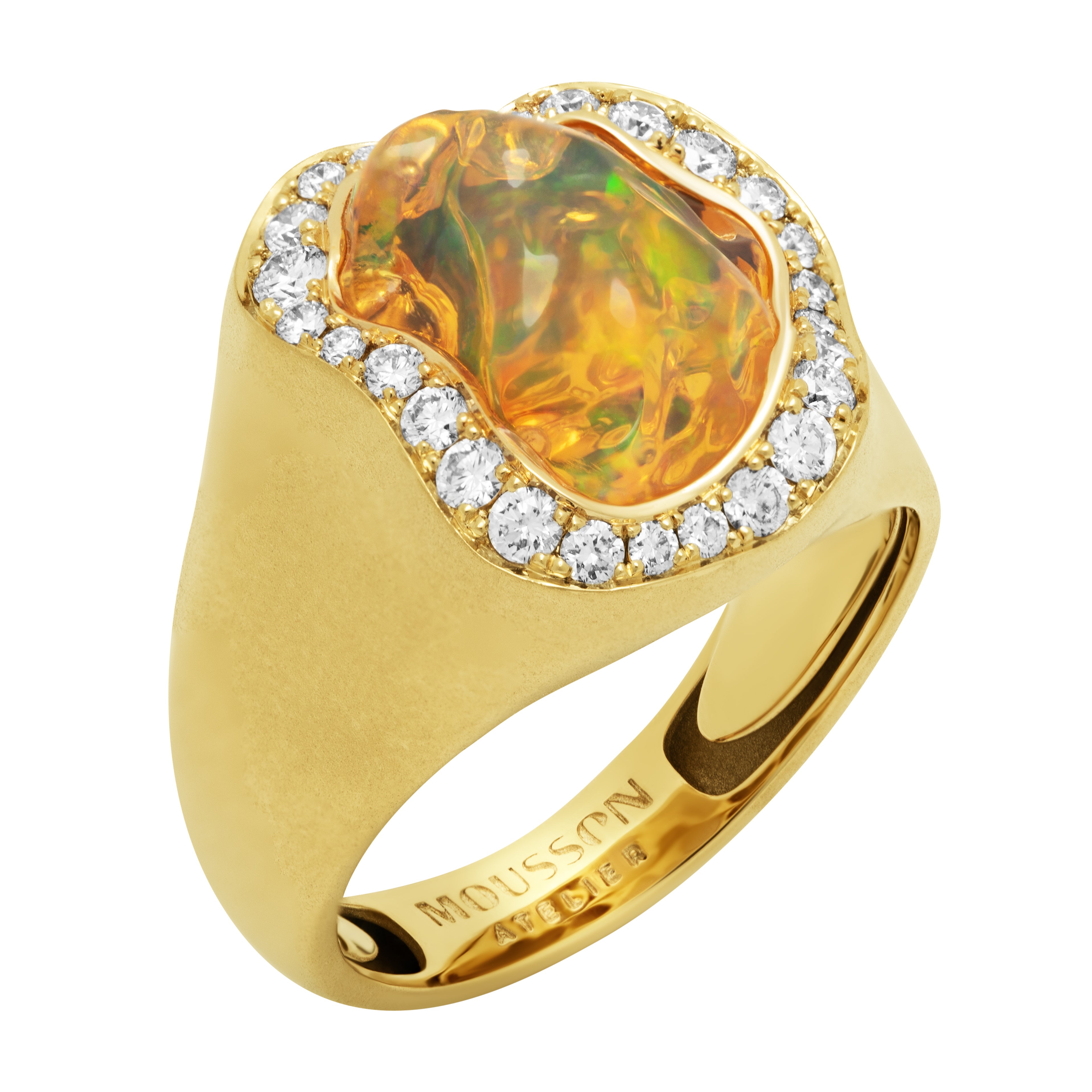 R 0029-58/1 18K Yellow Gold, Mexican Fire Opal, Diamonds Ring