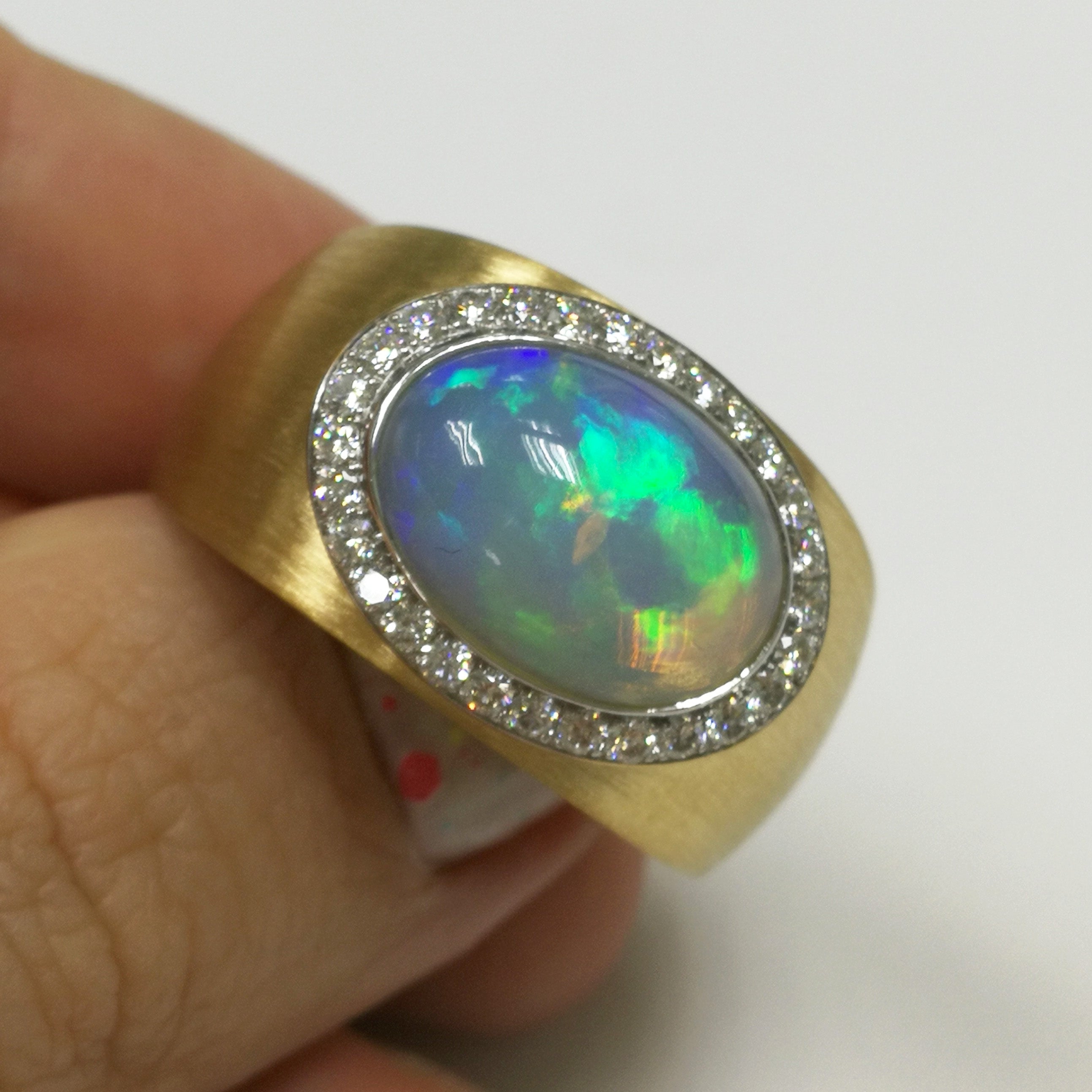 R 0178-61, 18K Yellow Gold, Enamel, Opal, Diamonds Ring
