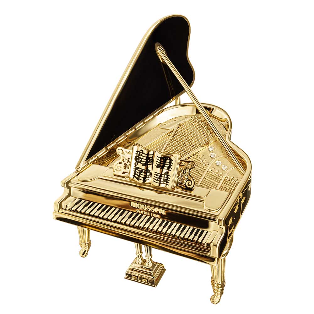 Brs 0267-5, 18K Yellow Gold, Enamel, Diamonds Piano Brooch